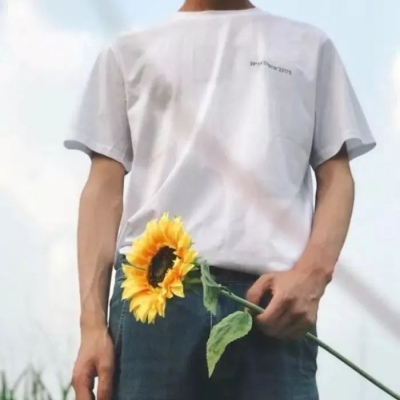 
<p>为什么家长只关注成绩呢？那废话，他们能看得懂题吗？</p>
