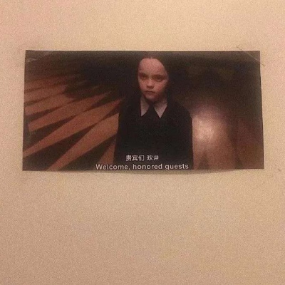 <p>走着走着，就散了，回忆都淡了；回头发现，你不见了，忽然我乱了。</p>