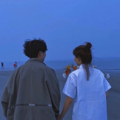 <p>未来不迎，当下不杂，既往不恋。</p>