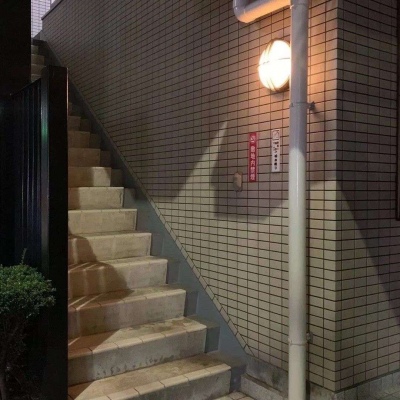 <p>每天都要有充足的睡眠，不然你的手机，连个休息时间都没有。</p>