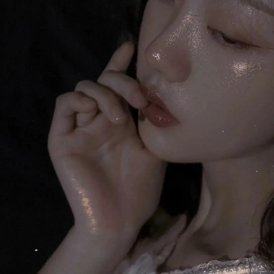 <p>我是傻瓜，但是如果不能相信人，我宁愿当傻瓜。</p>
