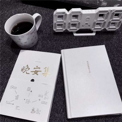<p>空山新雨后，兵长一米六。</p>