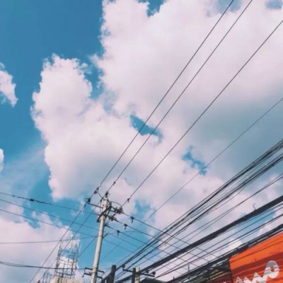 

<p>时光终有一天会将我们分开，但是，即使如此，在那日降临之前，让我们一直在一起吧。</p>