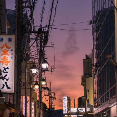 <p>我想用我的全部，换取一条接近你的路。</p>