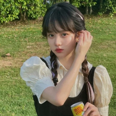 <p>随风奔跑自由是方向，无奈忘了腿短没力量。</p> - 卡通头像 - 12