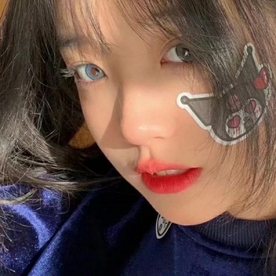 <p>你身上什么臭味都有，就是没有铜臭味！</p> - 卡通头像 - 12