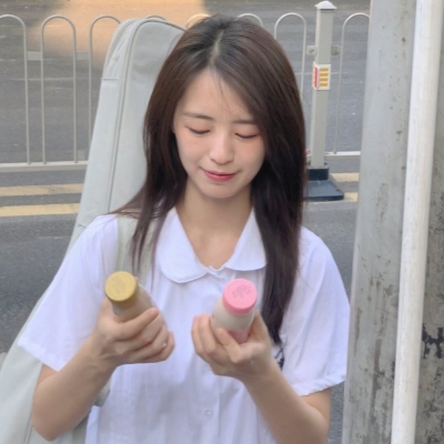 <p>既然如今要在家上学，那以后，只能在学校睡觉了。</p> - 卡通头像 - 12