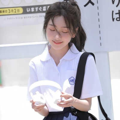 <p>“我要给你一个建议”“什么”“和我在一起”</p> - 卡通头像 - 12