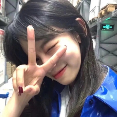 <p>你的心可以属于耶稣，但你的屁股永远属于陆战队！</p> - 卡通头像 - 12