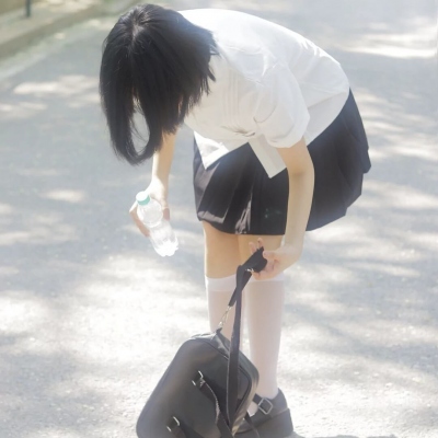 <p>跟你在一起，苦一点我也愿意，苦很多就算了吧。</p> - 卡通头像 - 12