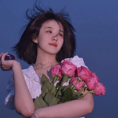 <p>有所成就是人生唯一的真正乐趣</p> - 卡通头像 - 12