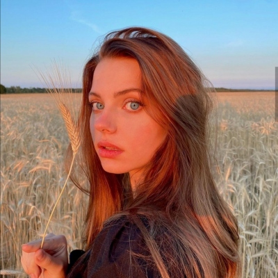 <p>然虽不曾落败，却也不被理解。</p> - 卡通头像 - 12