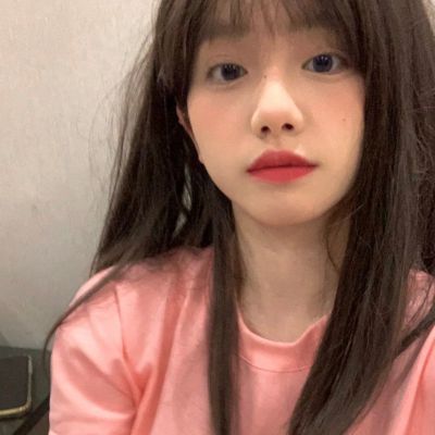 <p>幽深之林乃迷惘之林。美丽乃污秽，污秽即美丽。</p> - 卡通头像 - 12