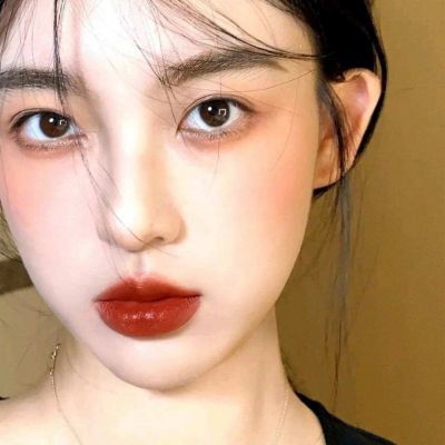 <p>疫情当前，少移动不联通，——中国电信。</p> - 卡通头像 - 12