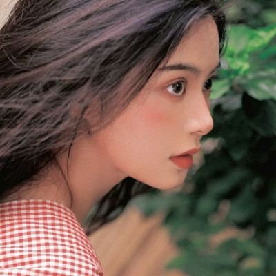 <p>很多人对未来的所有计划，都有同一个开头，——等我有钱了。</p> - 卡通头像 - 12