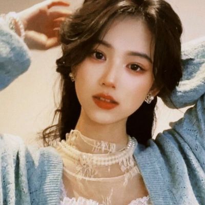 <p>突然感慨互联网的力量，从前组织砍人的大哥，现在组织我们砍价。</p> - 卡通头像 - 12