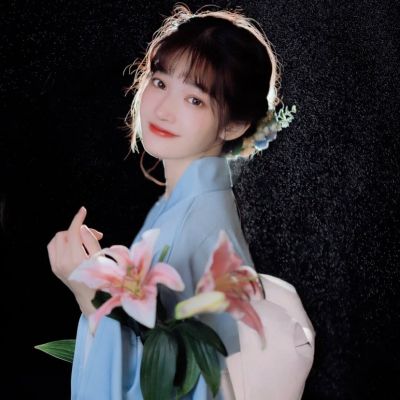 <p>看破生死，只与你贪念红尘。</p> - 卡通头像 - 12