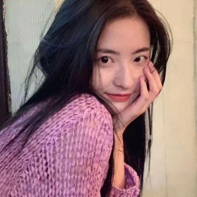 <p>将所有人类当成玩偶的神,本身居然也是个小丑啊。</p> - 卡通头像 - 12