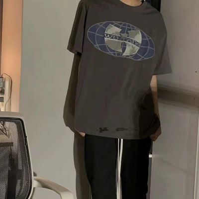 <p>人生在世界是短暂的，对这短暂的人生，我们最好的报答就是工作</p>