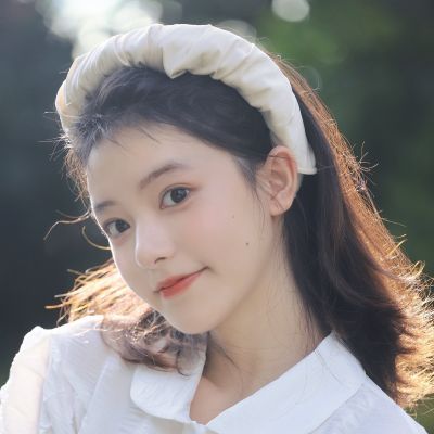 <p>哼，连对象都没有还编程！</p> - 卡通头像 - 12