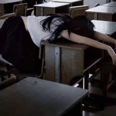 <p>爱迪生说过：“要把BOSS打倒就要准备足够的等级。”——学生会的一己之见</p> - 卡通头像 - 12