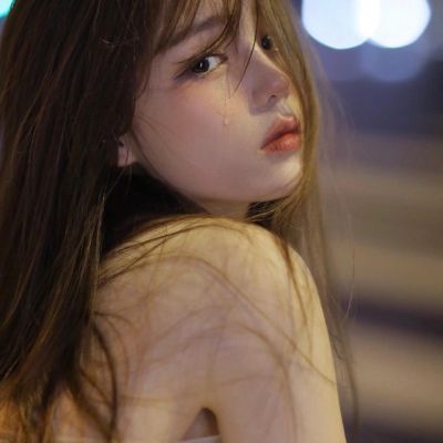 
<p>蹦极很危险，绳子栓到腿上会肌肉拉伤，我一般都栓脖子上。</p> - 卡通头像 - 12