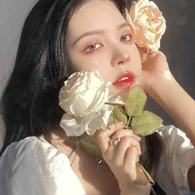 
<p>一直对发型不满意的人，有一个共同点，不肯承认这是脸的问题。</p> - 卡通头像 - 12