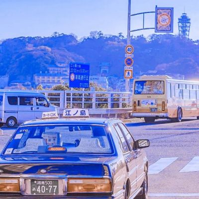 <p>曾经以为三十岁很远，不料现在，十八岁已是很久以前。</p>