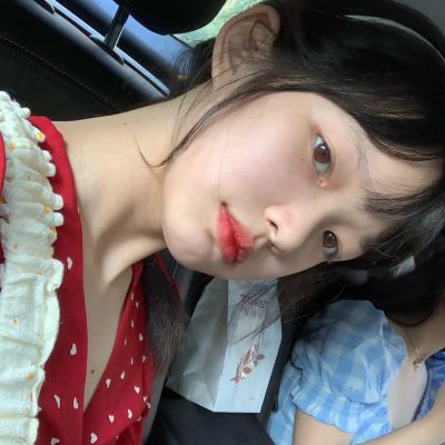 
<p>人之所以活得累，是因为放不下架子，撕不开面子，解不开情节。</p> - 卡通头像 - 12