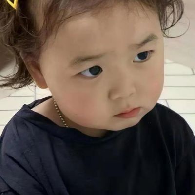 <p>过年哪个亲戚问我成绩，我就问他年终奖金。</p>