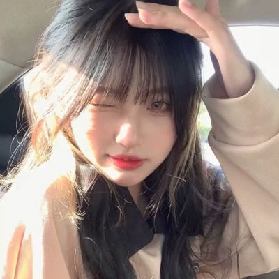 <p>汝乃天骄 何不上九霄，意思是你这么厉害，咋不上天呢？</p> - 卡通头像 - 12