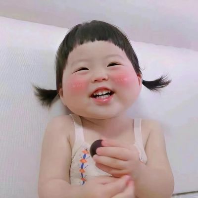 <p>以前上学是拿钱混日子，现在工作了，是在拿日子混钱。</p>