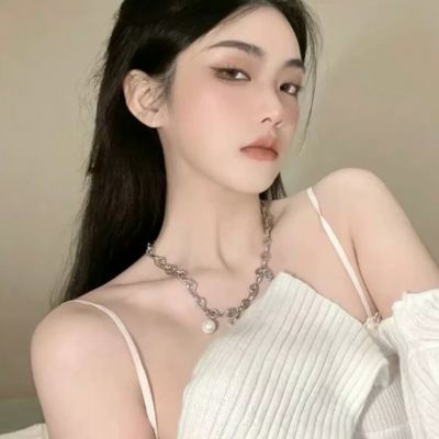 <p>愚昧总是会先压着真理。</p> - 卡通头像 - 12