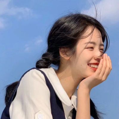 

<p>我的生活就像在白夜里行走。</p> - 卡通头像 - 12