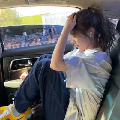 <p>万物皆有裂痕，那是光照进来的地方。——颂歌</p> - 卡通头像 - 12