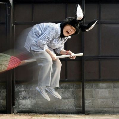 我想你一定很想知道，你昏迷了多长时间……