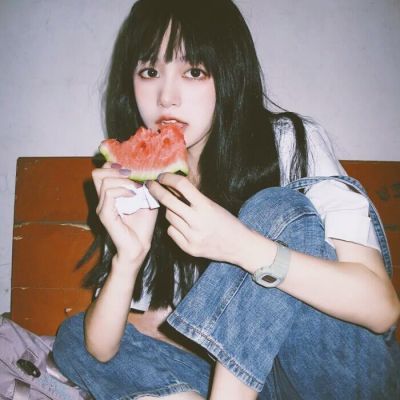 <p>除了死亡，其他的离开都是背叛。</p> - 卡通头像 - 11