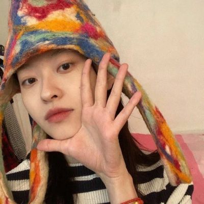 <p>苟富贵勿相忘，若富贵，你是谁？</p> - 卡通头像 - 微信头像