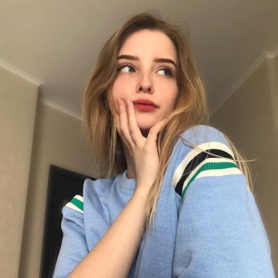 <p>“我想成为一种人”“什么人？”“你的人”</p> - 卡通头像 - 12