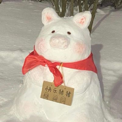 

<p>陪伴，是最长情的备胎。</p>