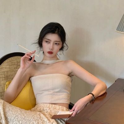 <p>所谓的丧，不过是闲到发慌。</p> - 卡通头像 - 12