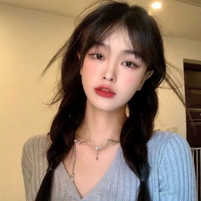 <p>别胡说，冰淇淋这么凉，哪来的热量。</p> - 卡通头像 - 12