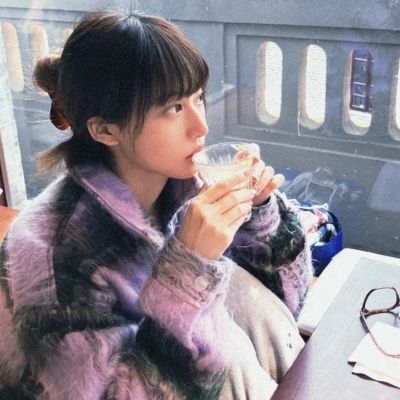 <p>新年而已，对大部分人来说，只不过是把去年重复过一遍。</p> - 卡通头像 - 12