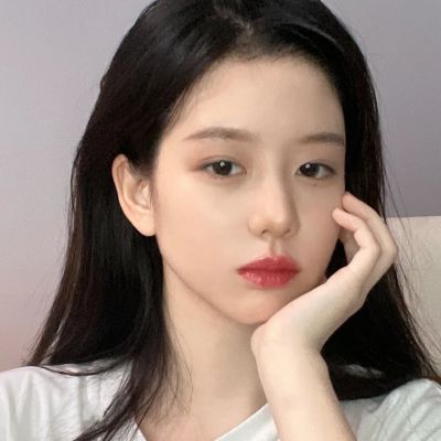 <p>从今天开始我不会再洗头，因为我要在跨年的时候，为你下一场雪。</p> - 卡通头像 - 12