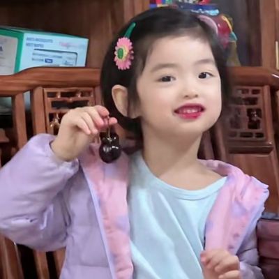 <p>因为等待的越久，重逢时就越幸福啊。</p> - 卡通头像 - 12