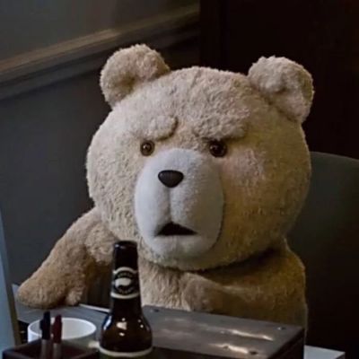 <p>心有猛虎，细嗅蔷薇，蔷薇说我口气好大。</p>