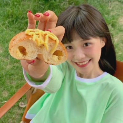 <p>不要太秀，后起之秀很多。</p> - 卡通头像 - 12