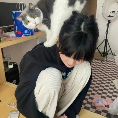 

<p>一点也好，我希望能让你再多知道一点，我期盼着和你在一起的心意。但现在我并不因为和你在一起时间的短暂而感到后悔，因为即使在这寒冬时代，和你一起度过的时光却一点也不虚假。</p> - 卡通头像 - 12