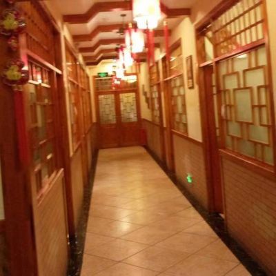 <p>我爱他，深深爱著他。原本一无所有的我，只要这样就已经非常的幸福了。</p>