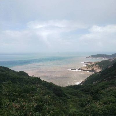 对未来真正的慷慨，是把一切都献给现在。